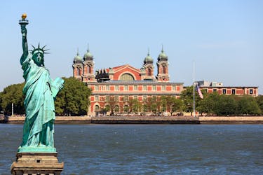 Acesso VIP: tour a pé pela Ilha Ellis, pela Estátua da Liberdade e pelo Battery Park